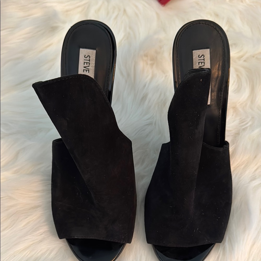 Steve Madden Black Mules with Chunky Block Heel